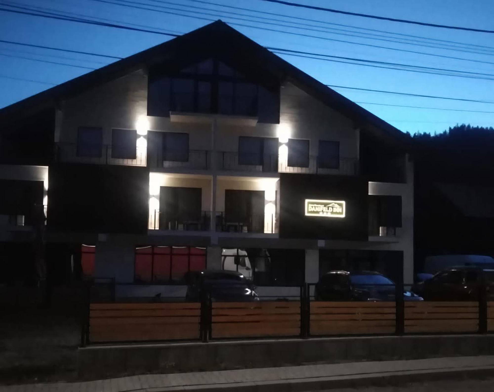 ווֹרוֹנֵץ Danifeld Inn מראה חיצוני תמונה