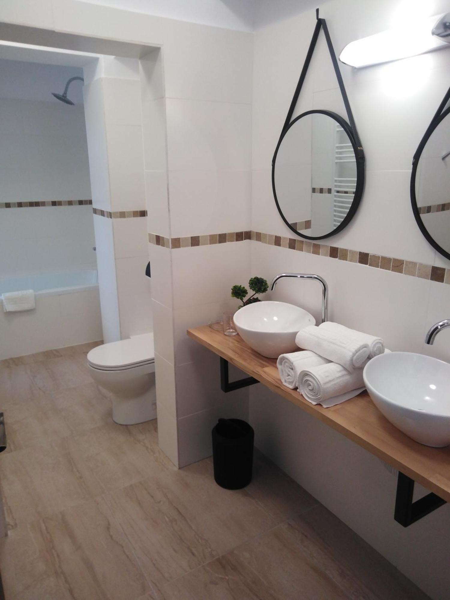 ווֹרוֹנֵץ Danifeld Inn מראה חיצוני תמונה